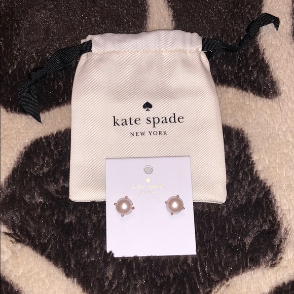 kate spade Jewelry - Super Cute Kate Spade ♠️ Blush Earrings 🌸